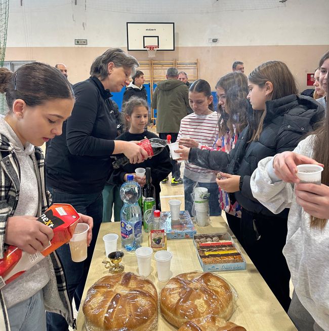 aaaProslava Božića i 16 rodjendana kluba 6